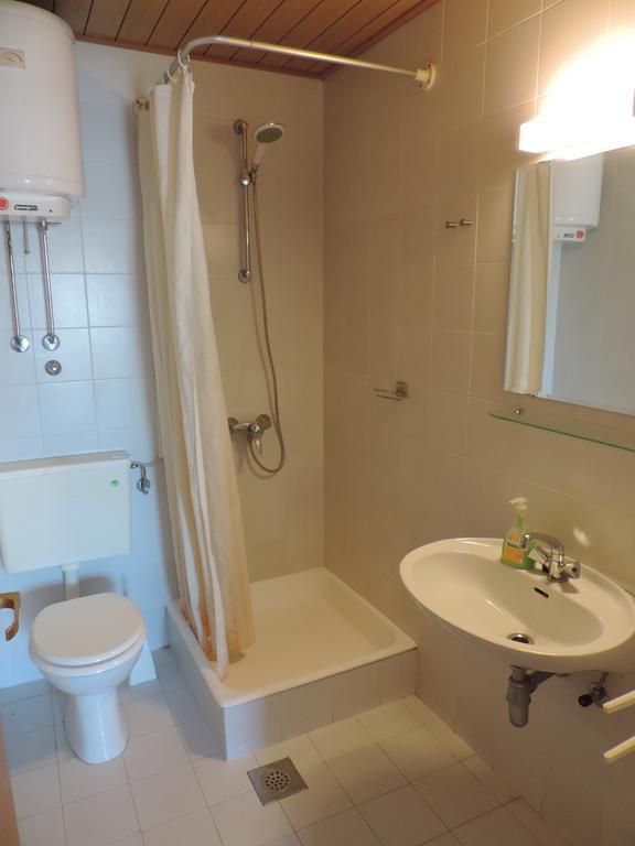 Apartment Vidas Novalja Bilik gambar