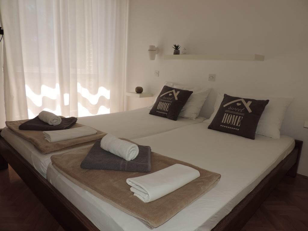 Apartment Vidas Novalja Luaran gambar