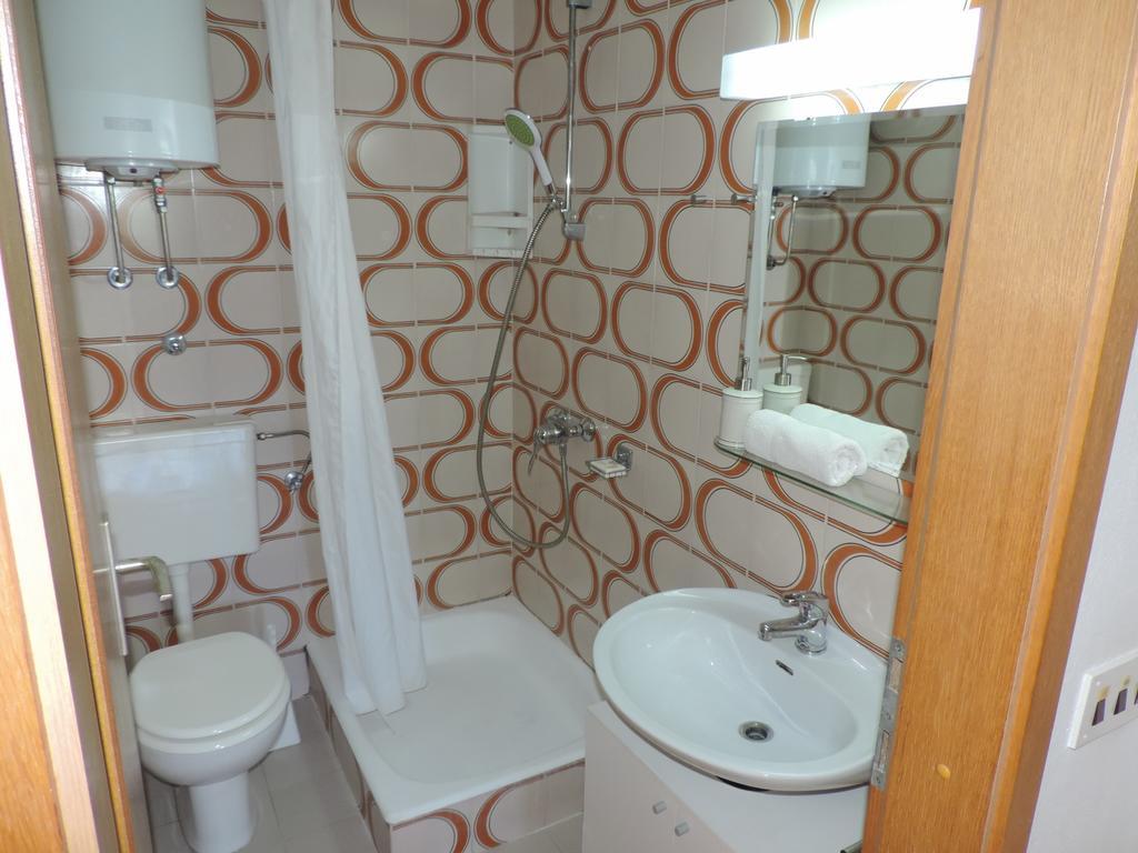 Apartment Vidas Novalja Luaran gambar