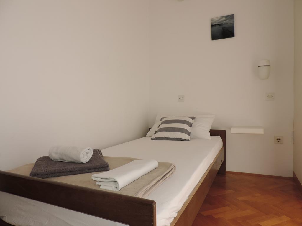 Apartment Vidas Novalja Luaran gambar