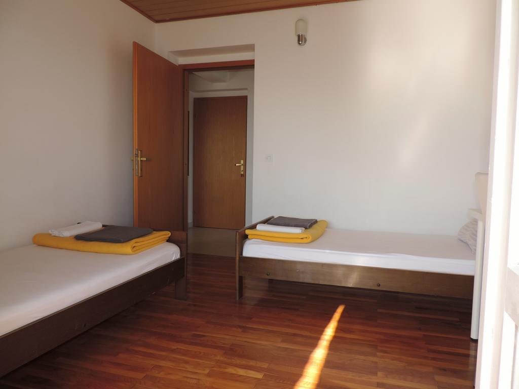 Apartment Vidas Novalja Luaran gambar